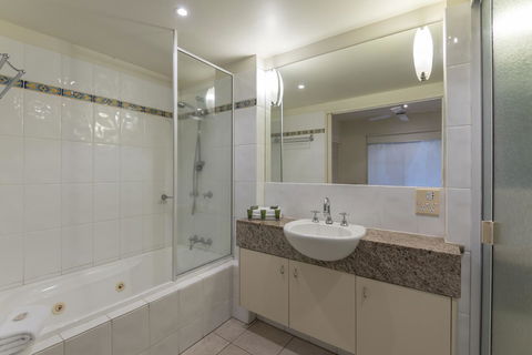 Mowbray By The Sea - Holiday Adelaide 6