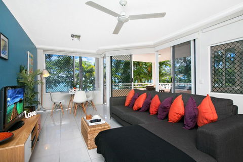 On The Beach Apartments - Holiday Adelaide 18