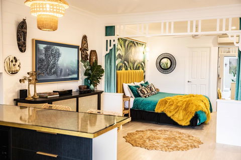 NOMAD - Luxe Apartment - Holiday Adelaide 0