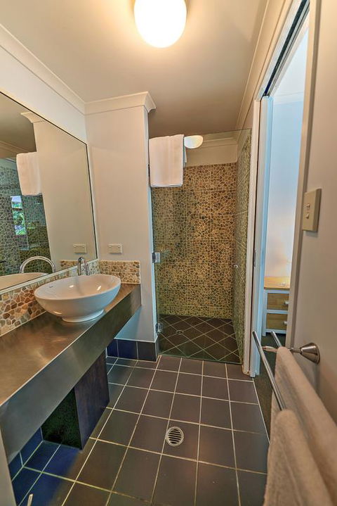 Mango Lagoon Sunbird Retreat - Holiday Adelaide 18