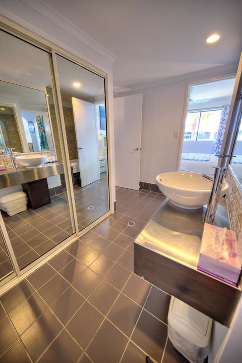 Mango Lagoon Sunbird Retreat - Holiday Adelaide 16