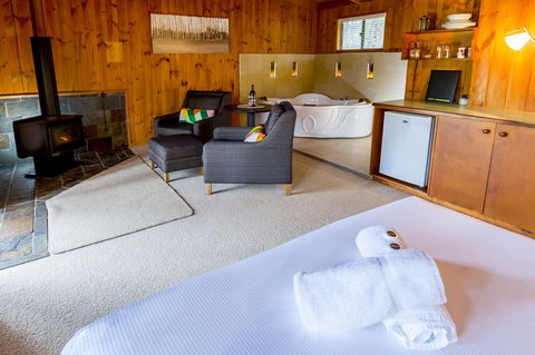Granite Belt Retreat And Brewery - Holiday Adelaide 11