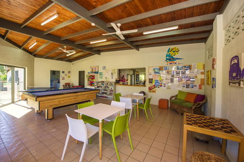 Island Leisure Resort - Holiday Adelaide 12
