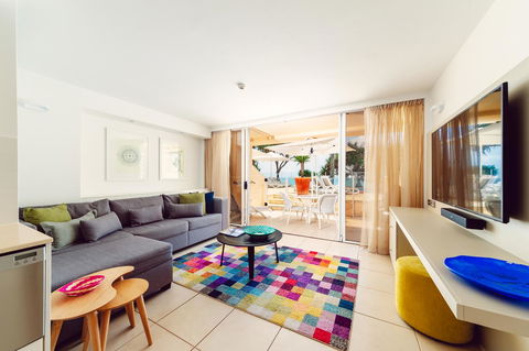 Netanya Noosa Beachfront Resort - Holiday Adelaide 4