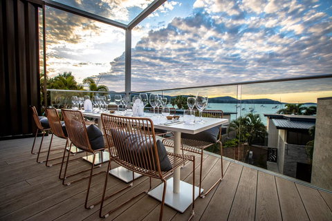 Mirage Whitsundays - Holiday Adelaide 7