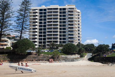 Coolum Caprice - Holiday Adelaide 0