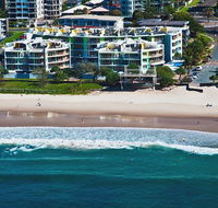 Rolling Surf Resort - Holiday Adelaide