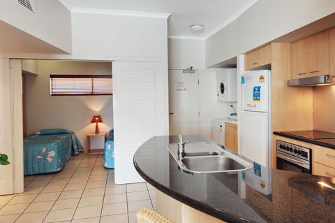 Rolling Surf Resort - Holiday Adelaide 19