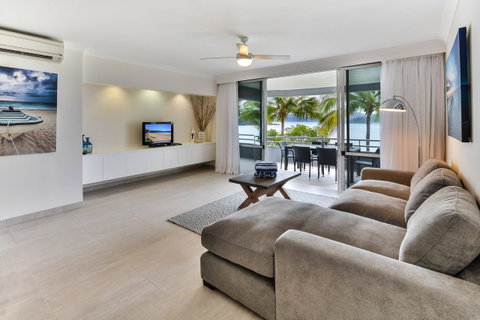 Frangipani 104 - Hamilton Island - Holiday Adelaide 1