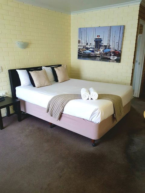 Twin Pines Motel - Holiday Adelaide 20