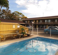 Twin Pines Motel - Holiday Adelaide