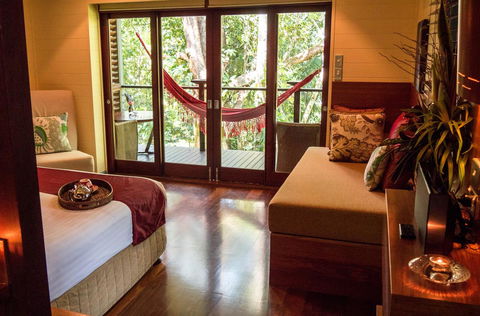 Silky Oaks Lodge - Holiday Adelaide 0