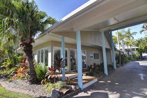 The Beach Motel Hervey Bay - Holiday Adelaide 37