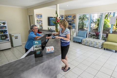 The Beach Motel Hervey Bay - Holiday Adelaide 36
