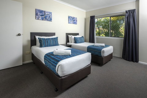 The Beach Motel Hervey Bay - Holiday Adelaide 28