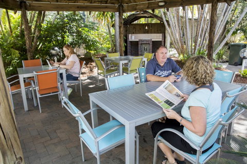 The Beach Motel Hervey Bay - Holiday Adelaide 34
