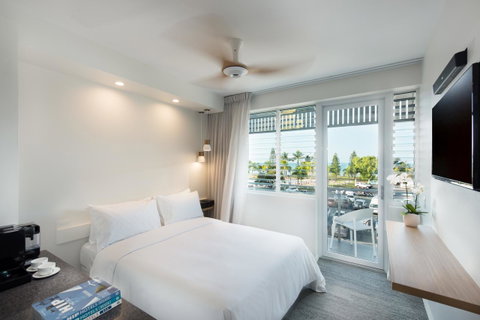 Heart Hotel And Gallery Whitsundays - Holiday Adelaide 5