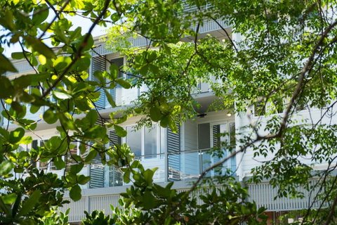Heart Hotel And Gallery Whitsundays - Holiday Adelaide 9