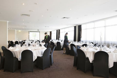 Hotel Grand Chancellor Townsville - Holiday Adelaide 38