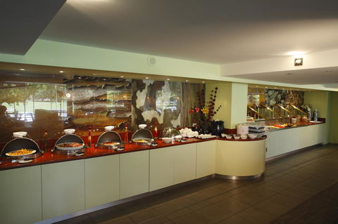 Pacific Hotel Cairns - Holiday Adelaide 31