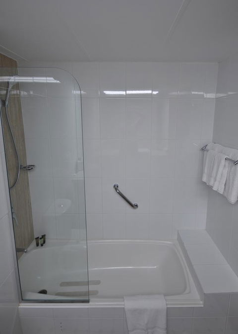 Pacific Hotel Cairns - Holiday Adelaide 40