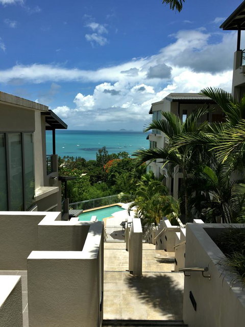 Whitsunday Reflections - Holiday Adelaide 18