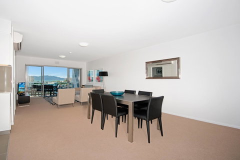 Allure Hotel & Apartments - Holiday Adelaide 30