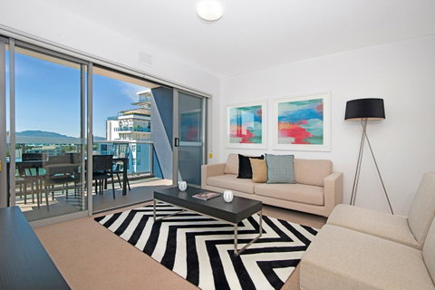 Allure Hotel & Apartments - Holiday Adelaide 11
