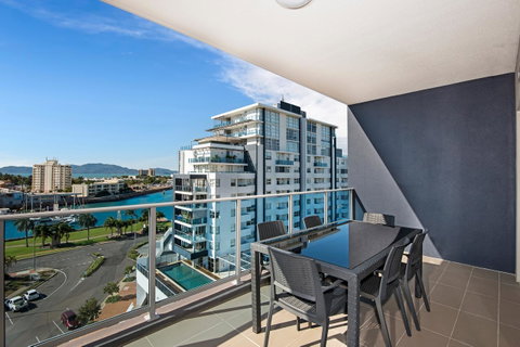 Allure Hotel & Apartments - Holiday Adelaide 12