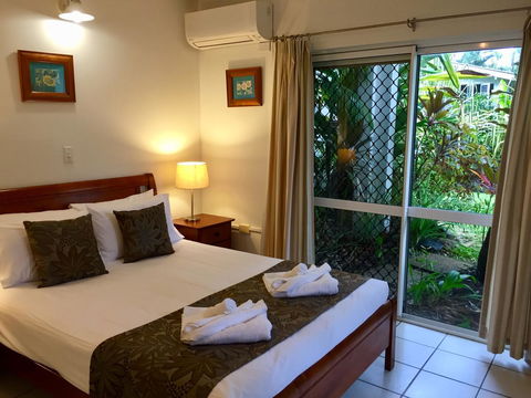 The Port Douglas Queenslander - Holiday Adelaide 3