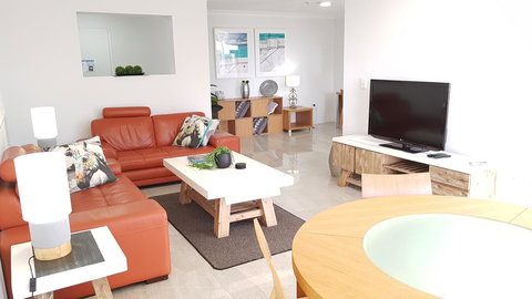 Surfers Chalet - Holiday Adelaide 16