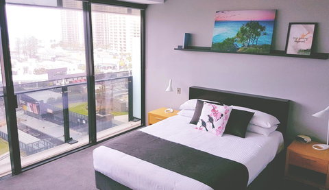 Circle Luxury Holidays - Holiday Adelaide 23