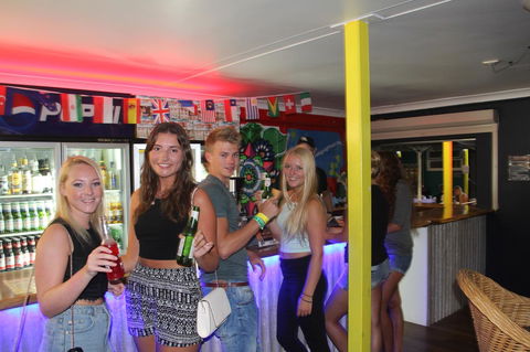 Backpackers In Paradise 18-35 Hostel - Holiday Adelaide 30