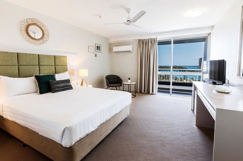 Greenmount Beach House - Holiday Adelaide 11