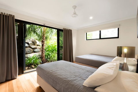 Shorelines - Holiday Adelaide 9