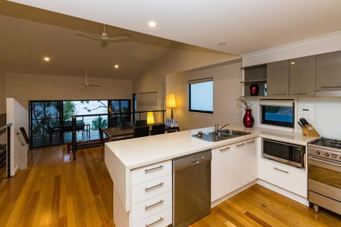 Shorelines - Holiday Adelaide 23