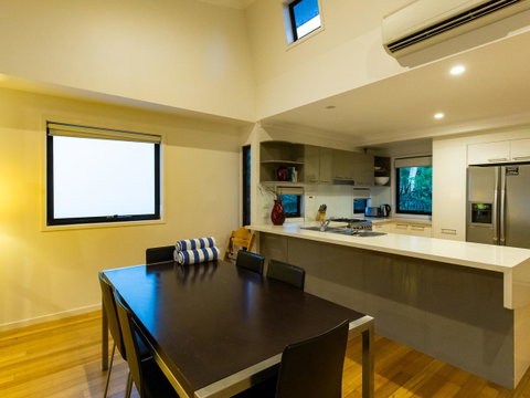 Shorelines - Holiday Adelaide 22