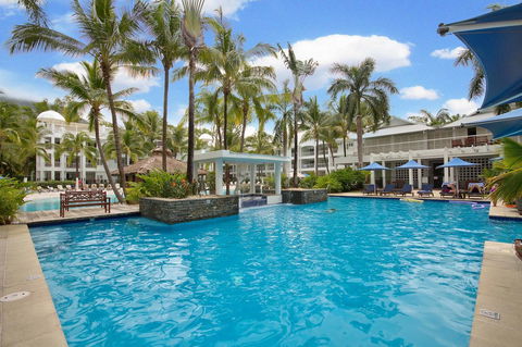 Palm Cove Paradise - Couples Spa Beach Getaway - Holiday Adelaide 17