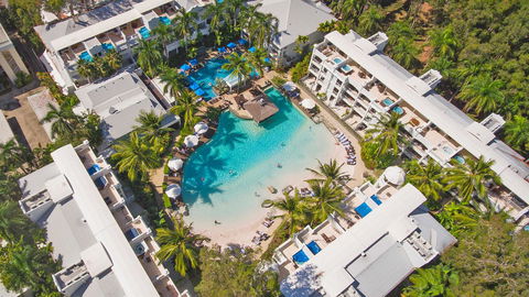 Palm Cove Paradise - Couples Spa Beach Getaway - Holiday Adelaide 13
