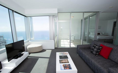 Q1 Resort & Spa - Official - Holiday Adelaide 10