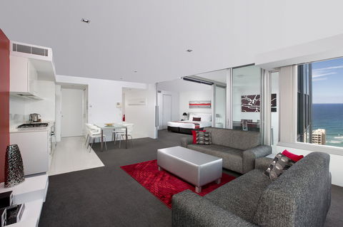 Q1 Resort & Spa - Official - Holiday Adelaide 27