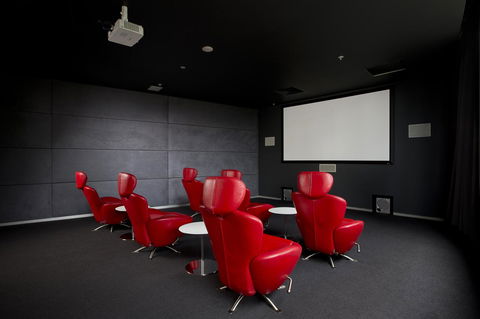 Q1 Resort & Spa - Official - Holiday Adelaide 19