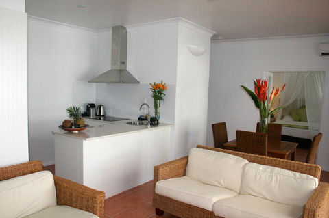 The Reef House Adults Retreat - Enjoy 28 Complimentary Inclusions - Holiday Adelaide 41