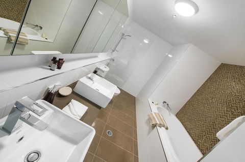 Empire Apartment Hotel Rockhampton - Holiday Adelaide 14