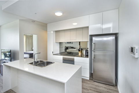Empire Apartment Hotel Rockhampton - Holiday Adelaide 38