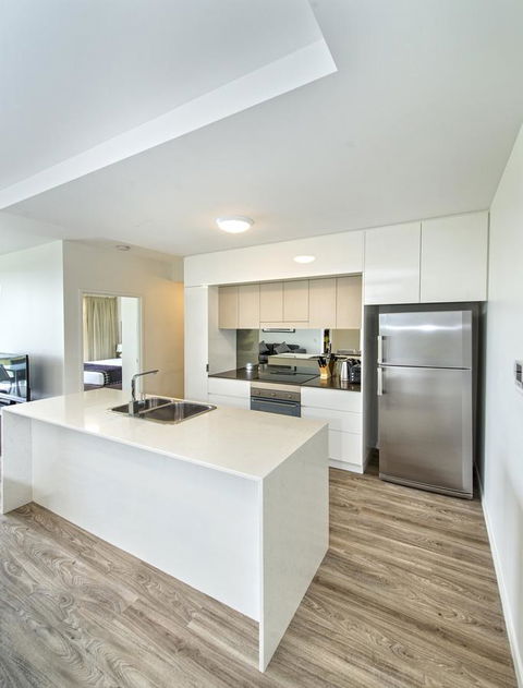 Empire Apartment Hotel Rockhampton - Holiday Adelaide 32