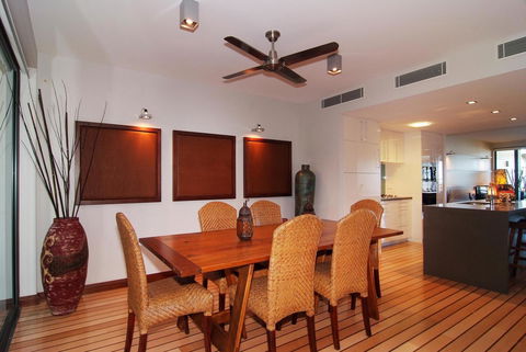 The Boathouse Apartments - Holiday Adelaide 12
