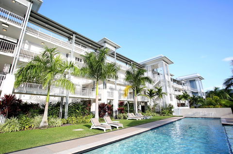 The Boathouse Apartments - Holiday Adelaide 1