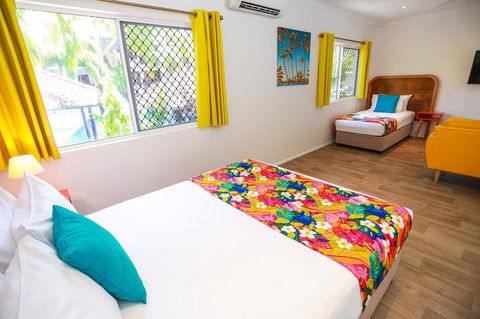 Port Douglas Motel - Holiday Adelaide 3