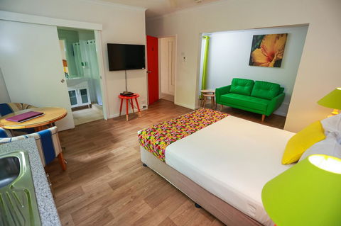 Port Douglas Motel - Holiday Adelaide 14